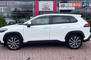 Внедорожник / Кроссовер Toyota Corolla Cross 2023 в 