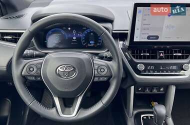 Внедорожник / Кроссовер Toyota Corolla Cross 2023 в 