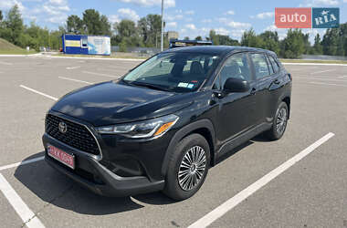 Внедорожник / Кроссовер Toyota Corolla Cross 2022 в Киеве