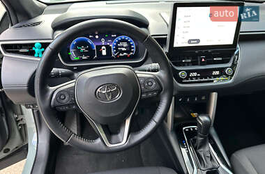Внедорожник / Кроссовер Toyota Corolla Cross 2023 в 