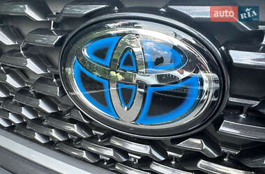 Внедорожник / Кроссовер Toyota Corolla Cross 2023 в 