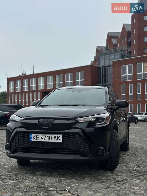 Внедорожник / Кроссовер Toyota Corolla Cross 2023 в Днепре