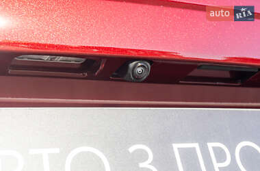Позашляховик / Кросовер Toyota Corolla Cross 2024 в 