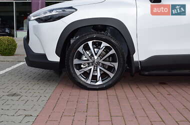 Внедорожник / Кроссовер Toyota Corolla Cross 2024 в 