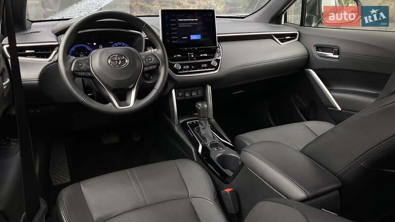 Позашляховик / Кросовер Toyota Corolla Cross 2024 в Одесі
