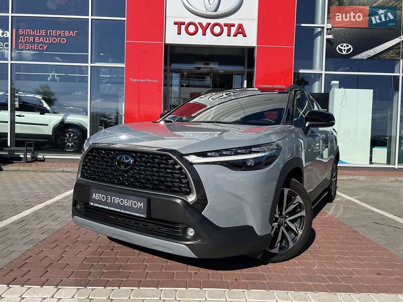 Позашляховик / Кросовер Toyota Corolla Cross 2024 в 