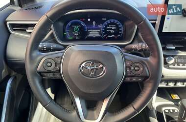Позашляховик / Кросовер Toyota Corolla Cross 2024 в 