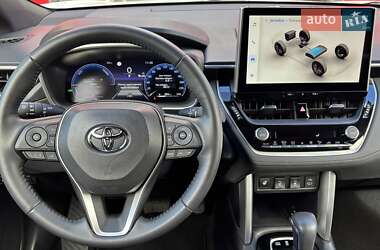 Внедорожник / Кроссовер Toyota Corolla Cross 2024 в 