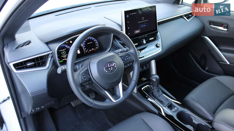 Внедорожник / Кроссовер Toyota Corolla Cross 2024 в Черкассах