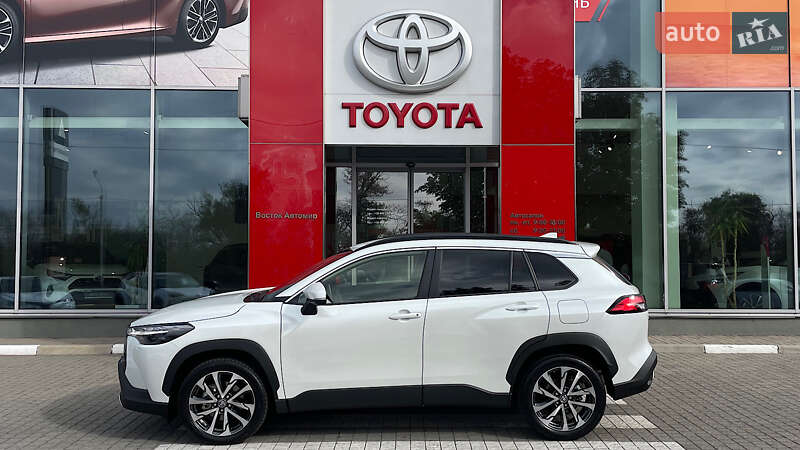 Позашляховик / Кросовер Toyota Corolla Cross 2024 в Запоріжжі