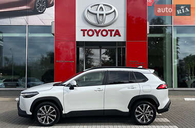 Позашляховик / Кросовер Toyota Corolla Cross 2024 в 