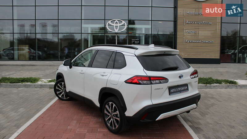 Позашляховик / Кросовер Toyota Corolla Cross 2022 в Черкасах