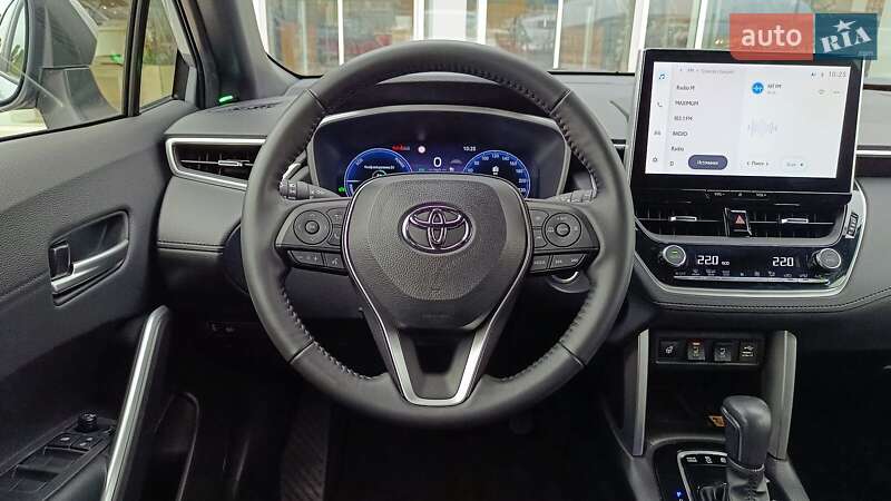 Внедорожник / Кроссовер Toyota Corolla Cross 2022 в Киеве