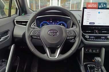 Внедорожник / Кроссовер Toyota Corolla Cross 2022 в 