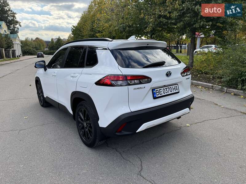 Позашляховик / Кросовер Toyota Corolla Cross 2022 в Умані фото 9 Позашляховик / Кросовер Toyota Corolla Cross 2022 в Умані
