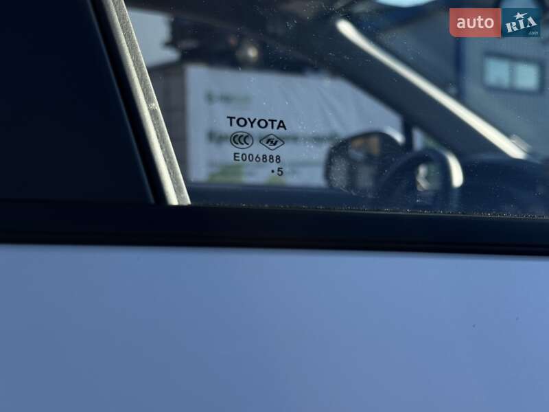 Позашляховик / Кросовер Toyota Corolla Cross 2025 в Вінниці фото 29 Позашляховик / Кросовер Toyota Corolla Cross 2025 в Вінниці