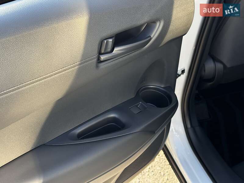 Позашляховик / Кросовер Toyota Corolla Cross 2025 в Вінниці фото 63 Позашляховик / Кросовер Toyota Corolla Cross 2025 в Вінниці