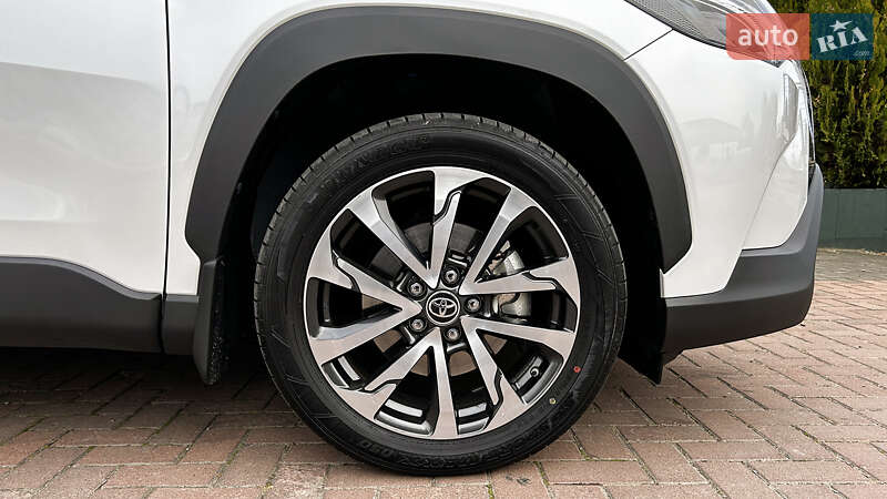 Внедорожник / Кроссовер Toyota Corolla Cross 2024 в Черновцах фото 9 Внедорожник / Кроссовер Toyota Corolla Cross 2024 в Черновцах