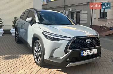 Внедорожник / Кроссовер Toyota Corolla Cross 2023 в Киеве