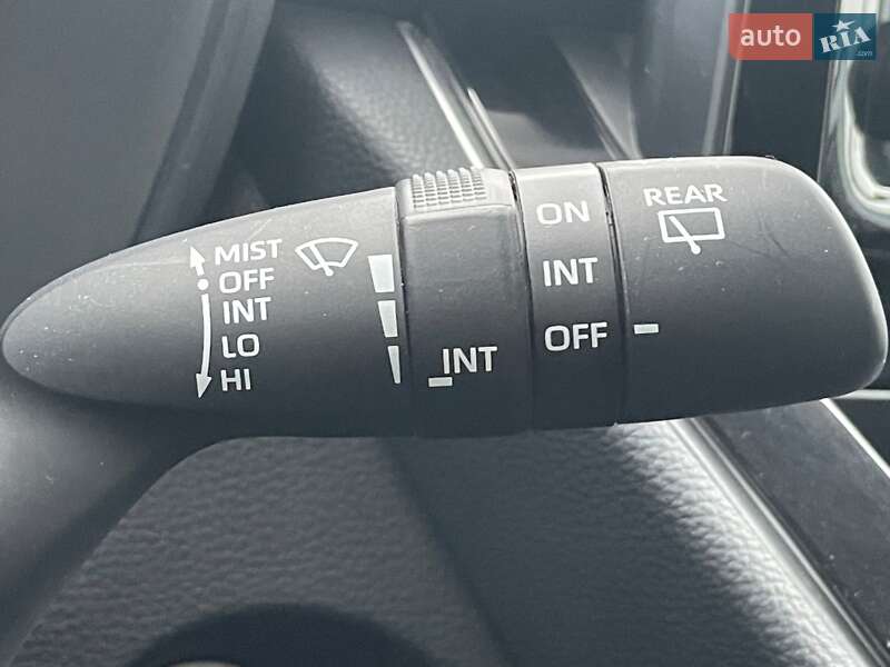 Внедорожник / Кроссовер Toyota Corolla Cross 2022 в Киеве