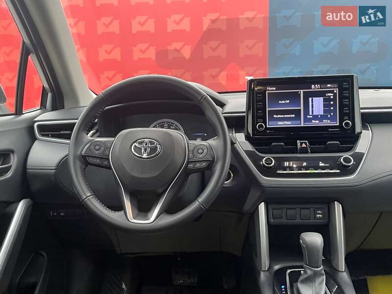 Внедорожник / Кроссовер Toyota Corolla Cross 2022 в Киеве