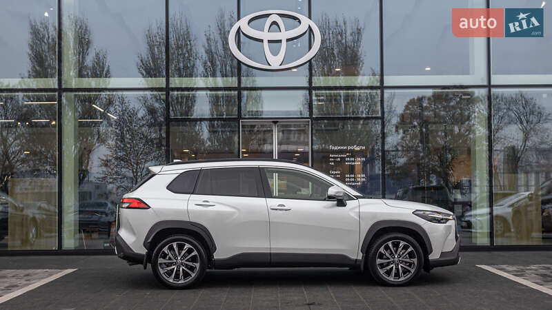 Позашляховик / Кросовер Toyota Corolla Cross 2023 в Дніпрі