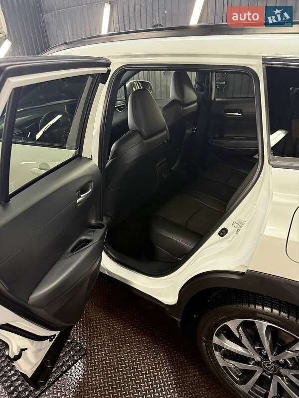 Позашляховик / Кросовер Toyota Corolla Cross 2023 в Києві