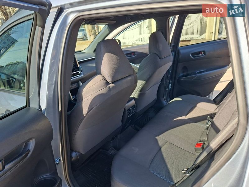 Универсал Toyota Corolla Cross 2024 в Киеве