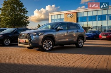 Внедорожник / Кроссовер Toyota Corolla Cross 2026 в Киеве
