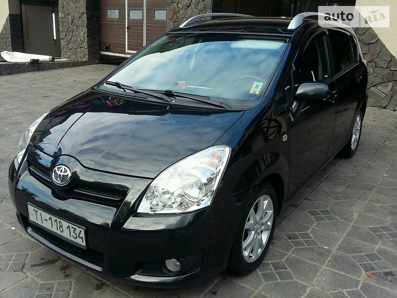 Универсал Toyota Corolla Verso 2009 в Виннице