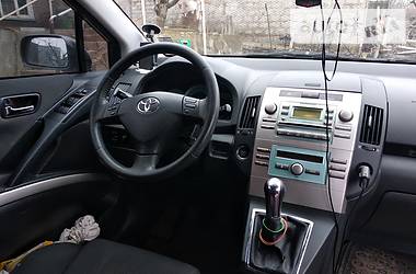 Минивэн Toyota Corolla Verso 2005 в Мелитополе