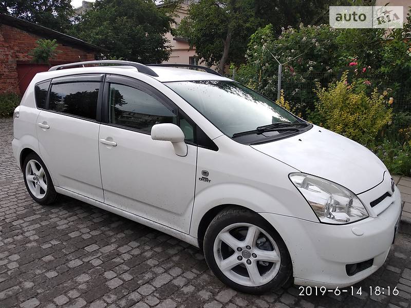 Минивэн Toyota Corolla Verso 2006 в Львове