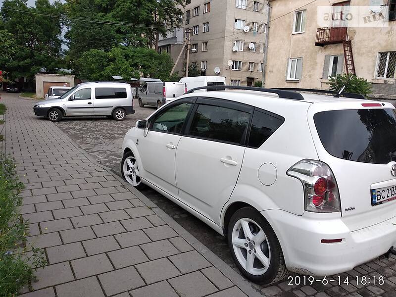 Минивэн Toyota Corolla Verso 2006 в Львове