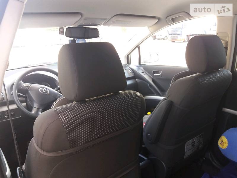 Універсал Toyota Corolla Verso 2006 в Львові