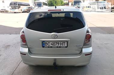 Универсал Toyota Corolla Verso 2006 в Львове
