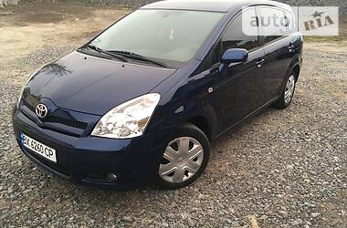 Універсал Toyota Corolla Verso 2006 в 