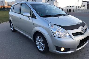 Універсал Toyota Corolla Verso 2008 в 