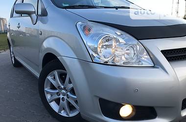 Універсал Toyota Corolla Verso 2008 в 