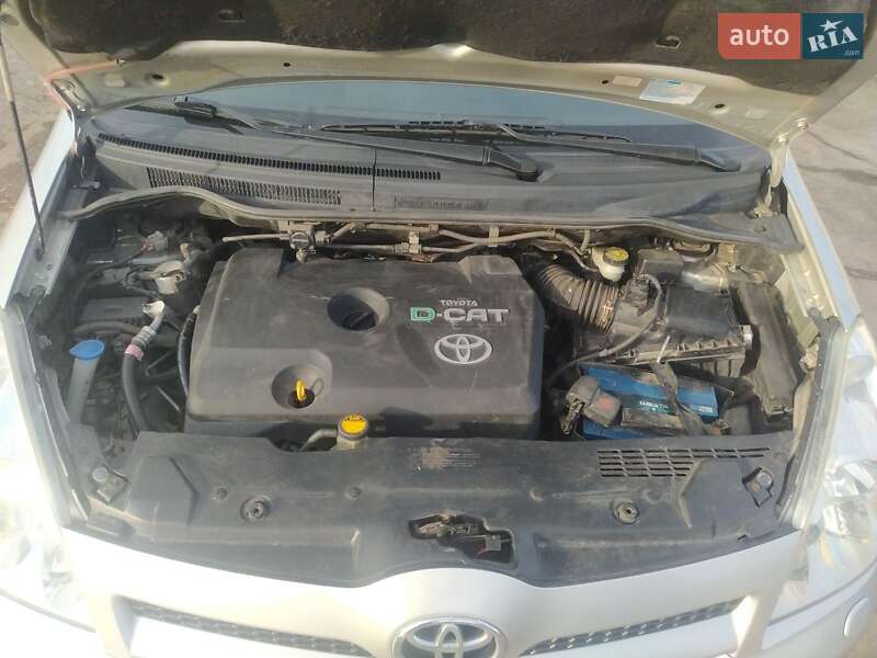 Мінівен Toyota Corolla Verso 2008 в Боярці фото 40 Мінівен Toyota Corolla Verso 2008 в Боярці