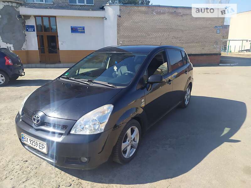 Минивэн Toyota Corolla Verso 2007 в Славуте