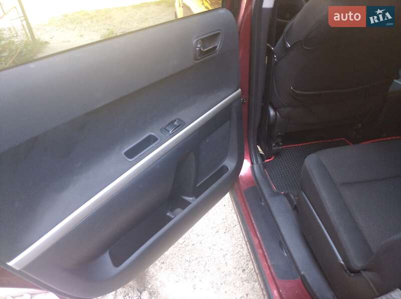 Мінівен Toyota Corolla Verso 2005 в Чернігові