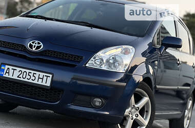 Минивэн Toyota Corolla Verso 2006 в 