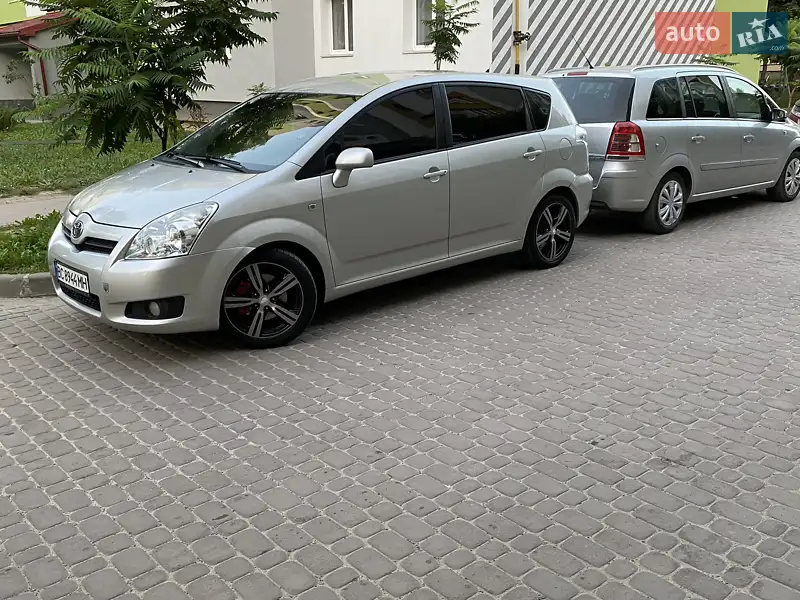 Toyota Corolla Verso