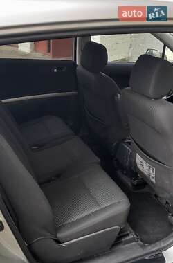 Мінівен Toyota Corolla Verso 2005 в 