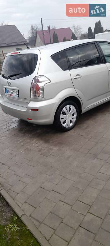 Мінівен Toyota Corolla Verso 2005 в Рівному