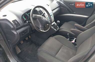 Минивэн Toyota Corolla Verso 2007 в 