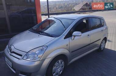 Минивэн Toyota Corolla Verso 2006 в Черновцах