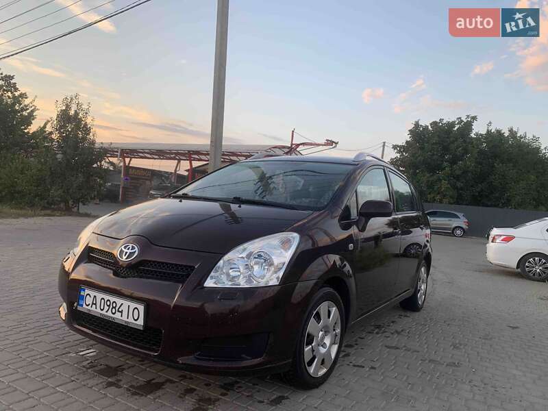 Мінівен Toyota Corolla Verso 2007 в Умані