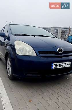 Минивэн Toyota Corolla Verso 2004 в Сумах