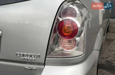 Мінівен Toyota Corolla Verso 2006 в 